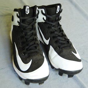 Nike Huarche Football Cleats Size 2Y